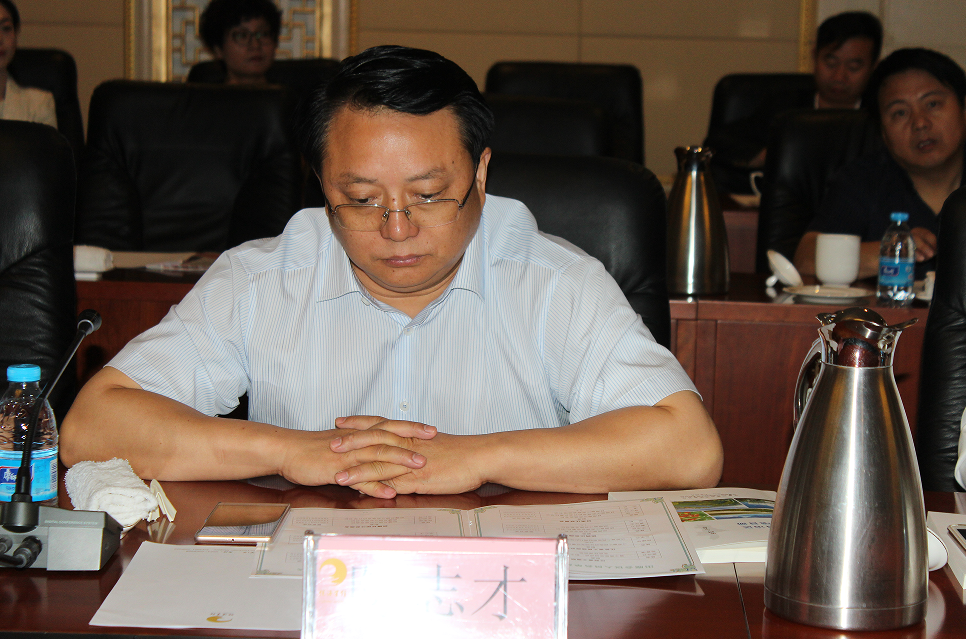 新疆江苏商会会长陈志才会长发言.png